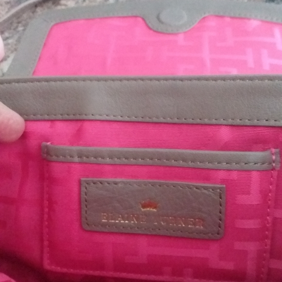 Elaine Turner Leather Crossbody - Picture 6 of 6